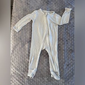 Kyte BABY Zippered Romper 🩶